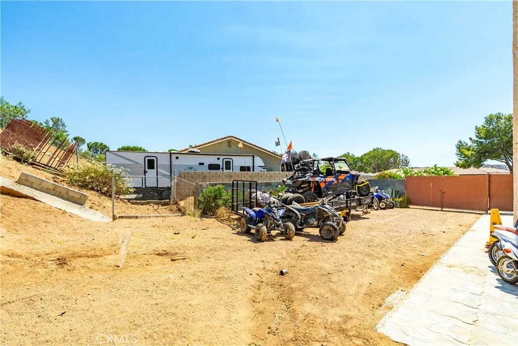 33656 Tradepost Road, Acton, California 93510 home-pic-30